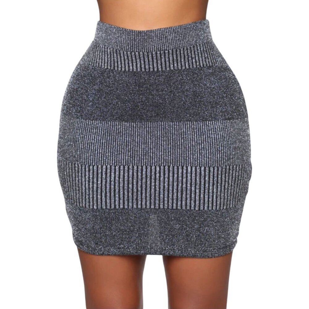 Haute Monde Black & Silver Striped Knit Mini Skirt With Elastic Waistband Size L